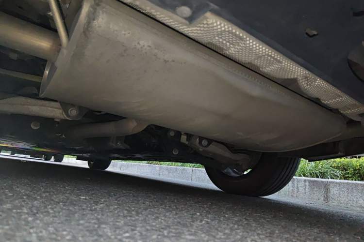 Used Volvo S60 2021 T4 Zhiyi Luxury Edition Chassis Rear Left