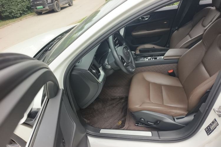 Used Volvo S60 2021 T4 Zhiyi Luxury Edition Driver Seat