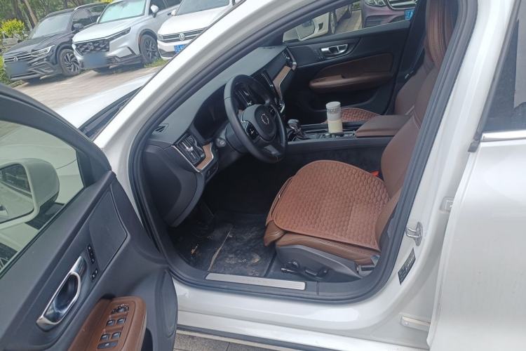 Used Volvo S60 2021 T4 Zhiyuan Luxury Edition Driver Seat