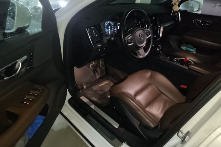 Used Volvo S60 2021 T4 Zhiyi Luxury Edition Driver Seat