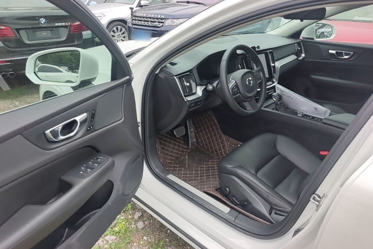 Used Volvo S60 2021 T4 Zhiyi Luxury Edition Driver Seat