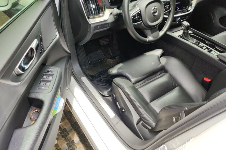 Used Volvo S60 2021 T4 Zhiyuan Luxury Edition Driver Seat