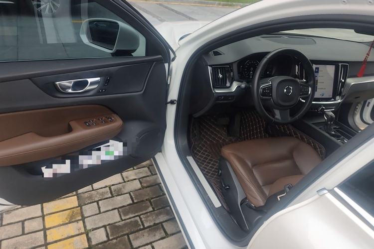 Used Volvo S60 2021 T4 Zhiyi Luxury Edition Driver Seat