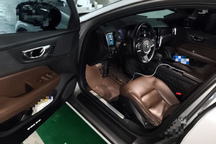 Used Volvo S60 2021 T4 Zhiyi Luxury Edition Driver Seat
