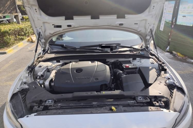 Used Volvo S60 2021 T4 Zhiyi Luxury Edition Engine Bay