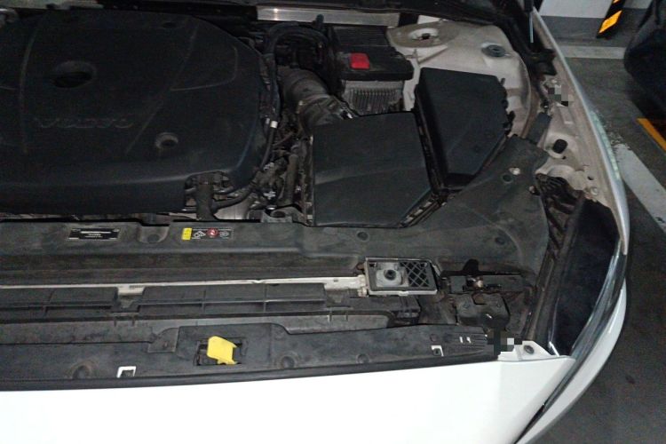 Used Volvo S60 2021 T4 Zhiyi Luxury Edition Engine Bay Left