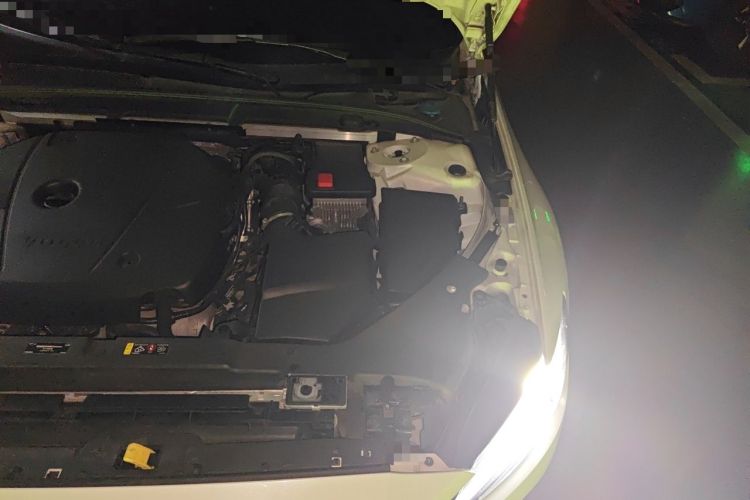 Used Volvo S60 2021 T4 Zhiyi Luxury Edition Engine Bay Left