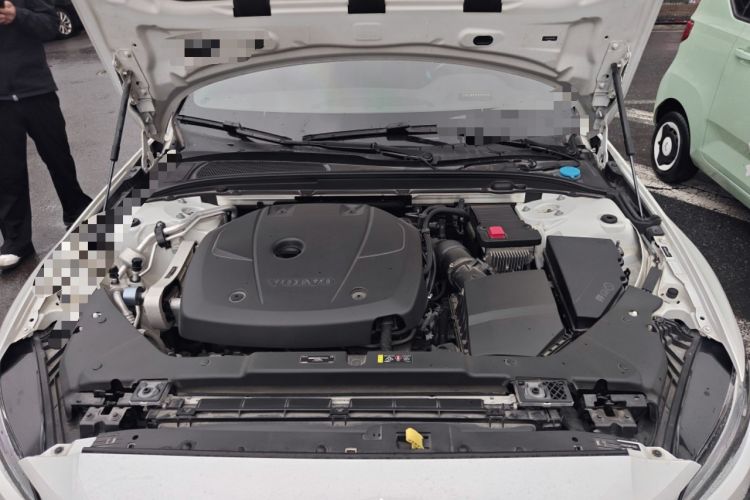 Used Volvo S60 2021 T4 Zhiyuan Luxury Edition Engine Bay