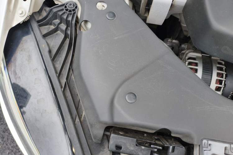 Used Volvo S60 2021 T4 Zhiyuan Luxury Edition Engine Bay Right
