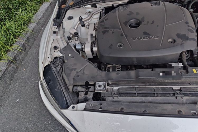 Used Volvo S60 2021 T4 Zhiyi Luxury Edition Engine Bay Right