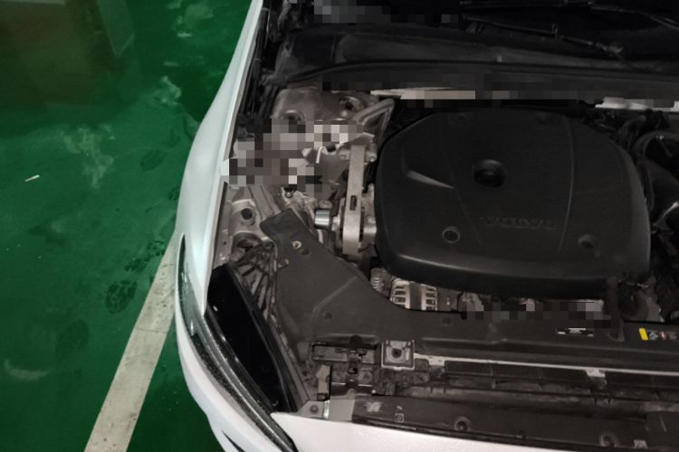 Used Volvo S60 2021 T4 Zhiyi Luxury Edition Engine Bay Right