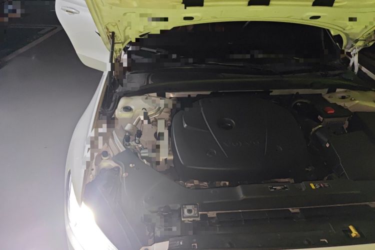 Used Volvo S60 2021 T4 Zhiyi Luxury Edition Engine Bay Right