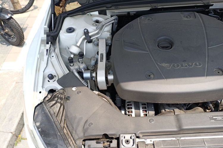 Used Volvo S60 2021 T4 Zhiyi Luxury Edition Engine Bay Right