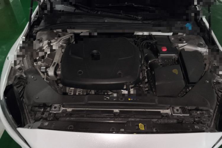 Used Volvo S60 2021 T4 Zhiyi Luxury Edition Engine Bay