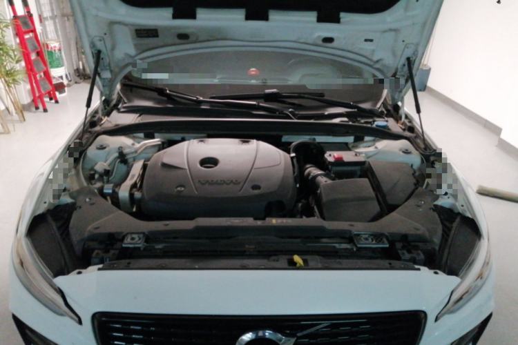 Used Volvo S60 2021 T4 Zhiyuan Sport Edition Engine Bay