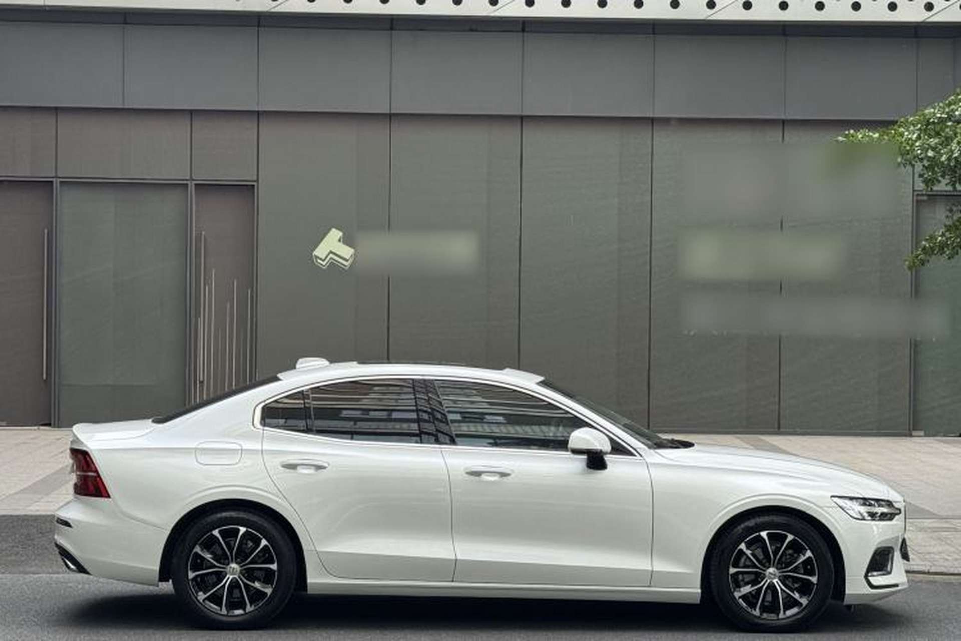 Used Volvo S60 2021 T4 Zhiyi Luxury Edition Exterior 10