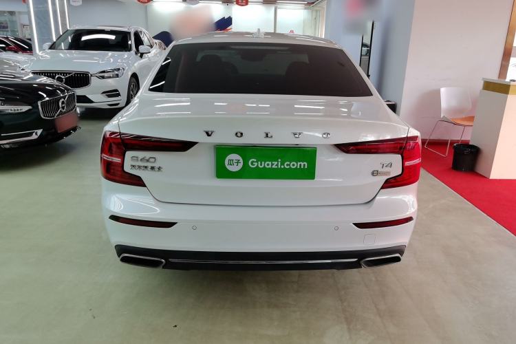 Used Volvo S60 2021 T4 Zhiyuan Luxury Edition Exterior 4