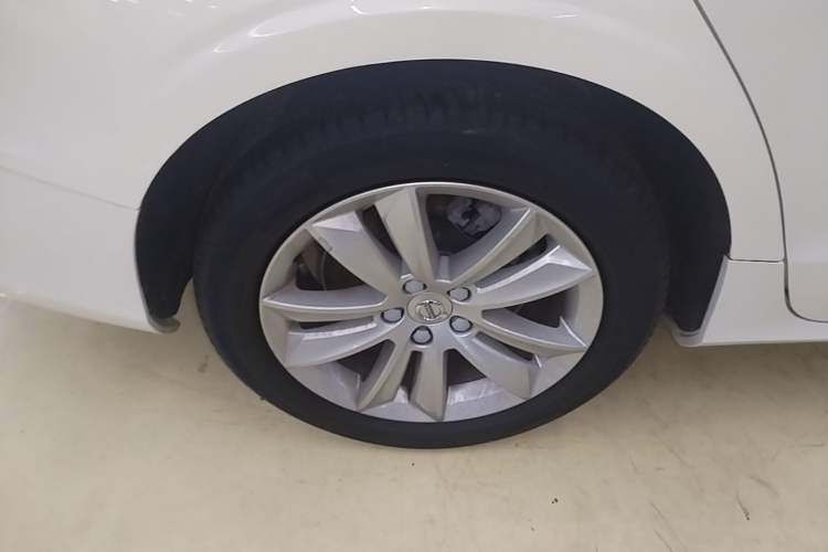 Used Volvo S60 2021 T3 SmartDrive Luxury Edition Exterior 5
