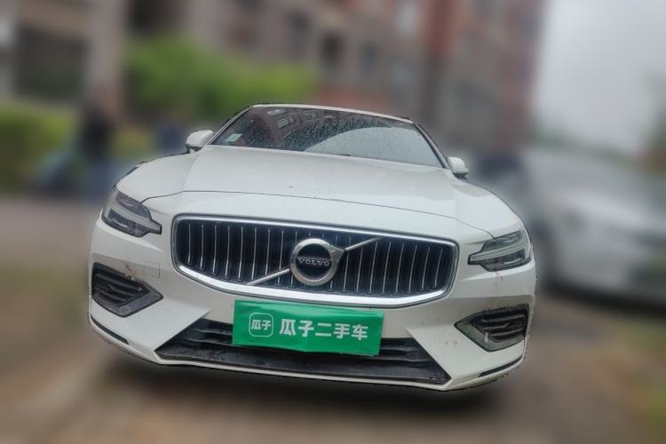 Used Volvo S60 2021 T4 Zhiyi Luxury Edition Front