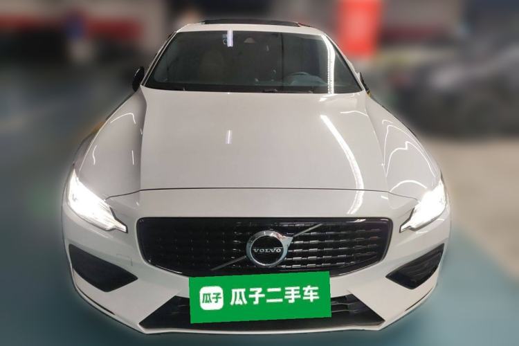 Used Volvo S60 2021 T4 Zhiyi Luxury Edition Front