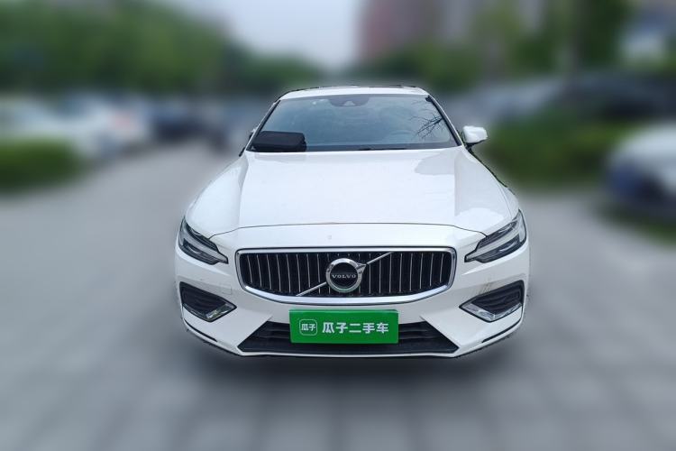 Used Volvo S60 2021 T4 Zhiyuan Luxury Edition Front