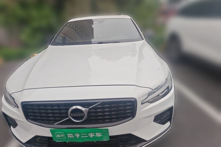 Used Volvo S60 2021 T4 Zhiyuan Sport Edition Front