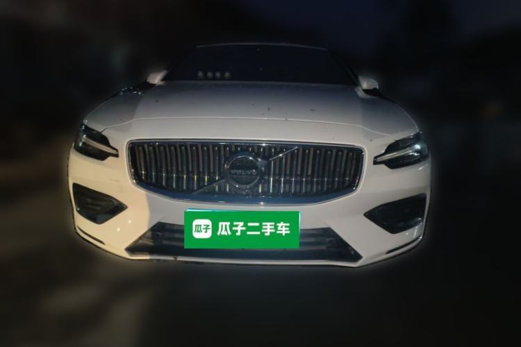 Used Volvo S60 2021 T4 Zhiyi Luxury Edition Front