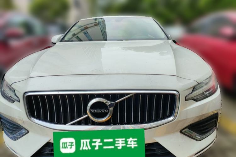 Used Volvo S60 2021 T4 Zhiyuan Luxury Edition Front