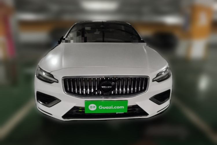 Used Volvo S60 2021 T4 Zhiyi Luxury Edition Front