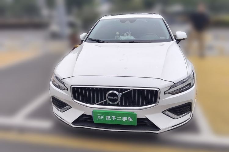Used Volvo S60 2021 T4 Zhiyi Luxury Edition Front