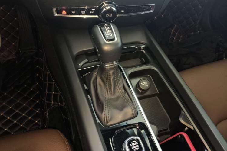Used Volvo S60 2021 T4 Zhiyi Luxury Edition Gear Lever