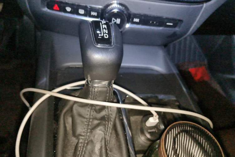 Used Volvo S60 2021 T4 Zhiyi Luxury Edition Gear Lever
