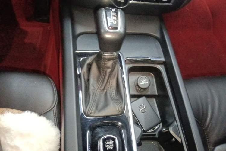 Used Volvo S60 2021 T4 Zhiyi Luxury Edition Gear Lever