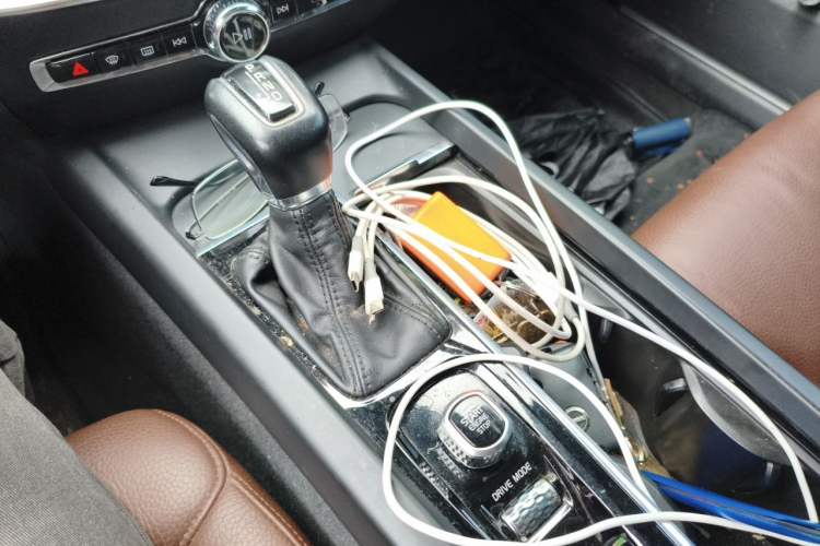 Used Volvo S60 2021 T4 Zhiyi Luxury Edition Gear Lever
