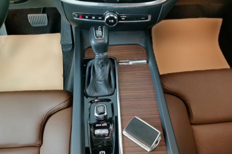 Used Volvo S60 2021 T4 Zhiyuan Luxury Edition Gear Lever