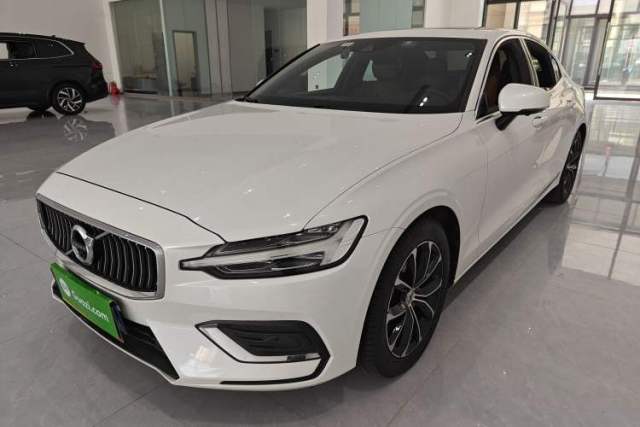 Used Volvo S60 2021 T4 Zhiyi Luxury Edition