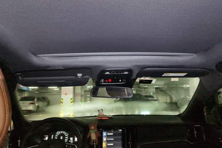 Used Volvo S60 2021 T4 Zhiyi Luxury Edition Headliner