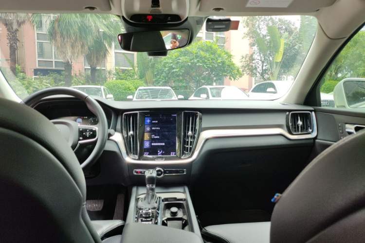 Used Volvo S60 2021 T4 Zhiyuan Luxury Edition Headliner