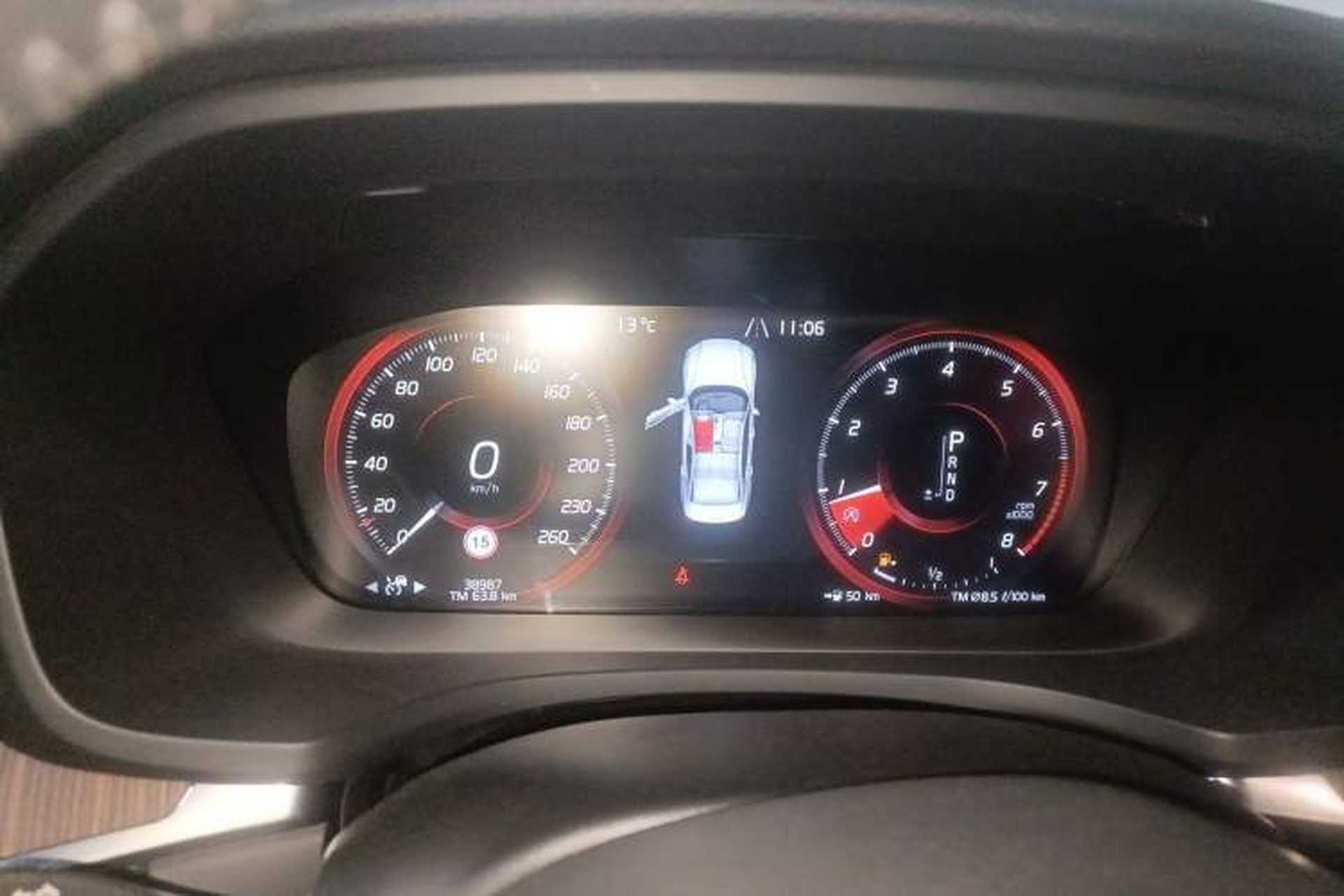 Used Volvo S60 2021 T4 Zhiyuan Luxury Edition Instrument Cluster