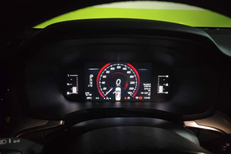 Used Volvo S60 2021 T4 Zhiyi Luxury Edition Instrument Cluster