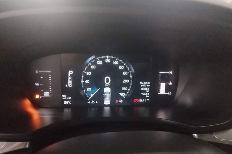 Used Volvo S60 2021 T3 SmartDrive Luxury Edition Instrument Cluster