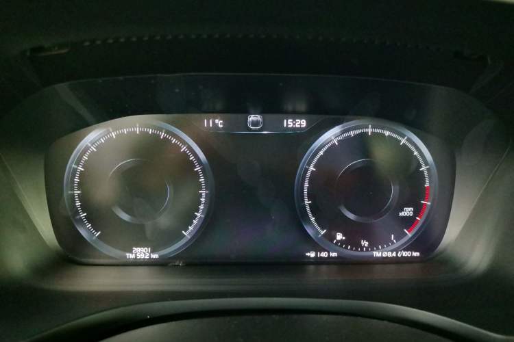 Used Volvo S60 2021 T4 Zhiyuan Luxury Edition Instrument Cluster