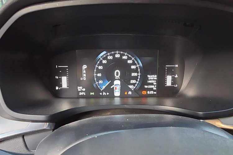Used Volvo S60 2021 T4 Zhiyi Luxury Edition Instrument Cluster