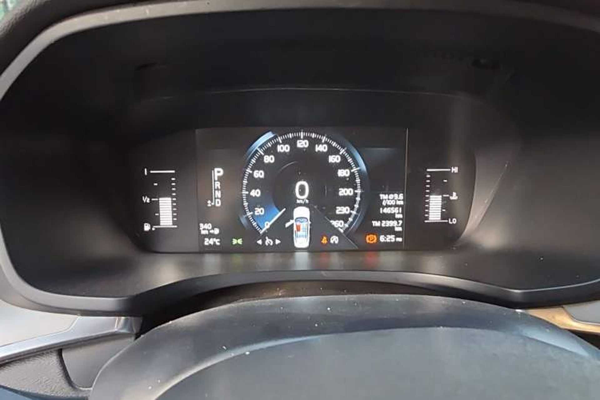 Used Volvo S60 2021 T4 Zhiyi Luxury Edition Instrument Cluster