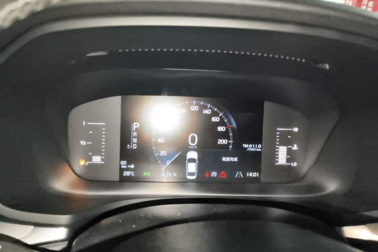 Used Volvo S60 2021 T4 Zhiyi Luxury Edition Instrument Cluster