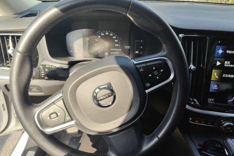 Used Volvo S60 2021 T4 Zhiyi Luxury Edition Interior 2