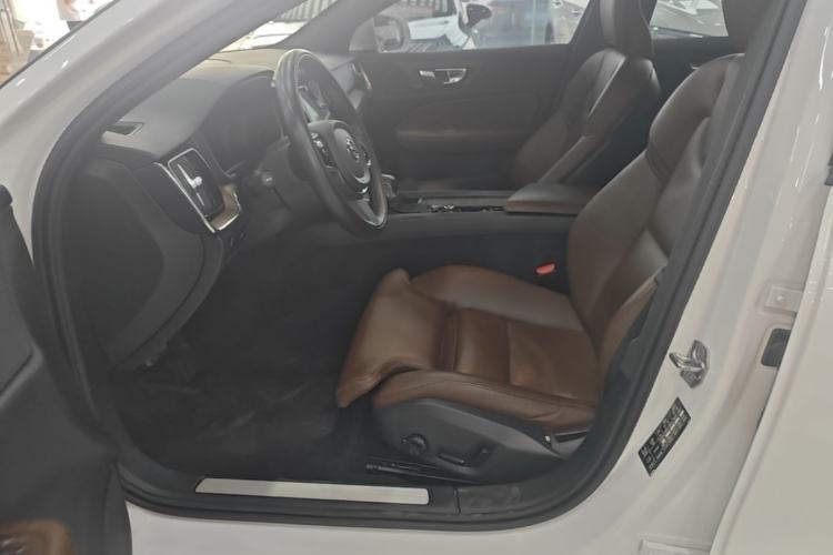 Used Volvo S60 2021 T4 Zhiyuan Luxury Edition Left Front Seat