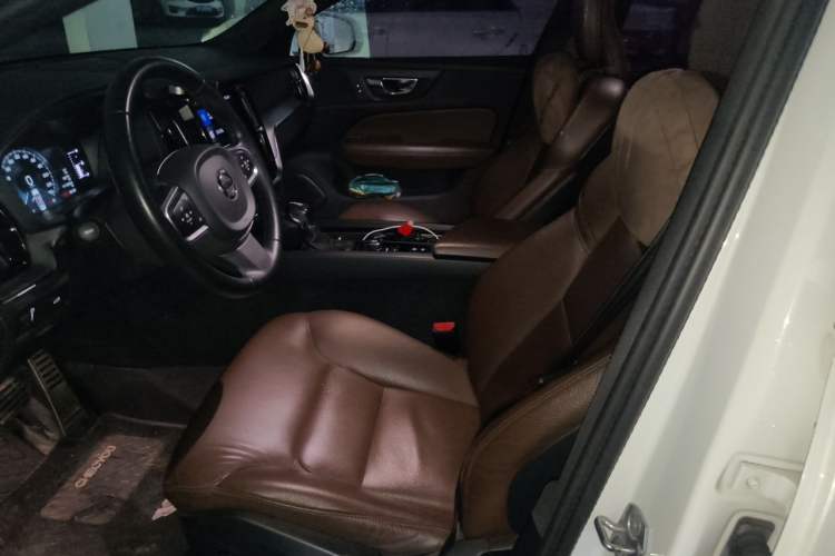 Used Volvo S60 2021 T4 Zhiyi Luxury Edition Left Front Seat