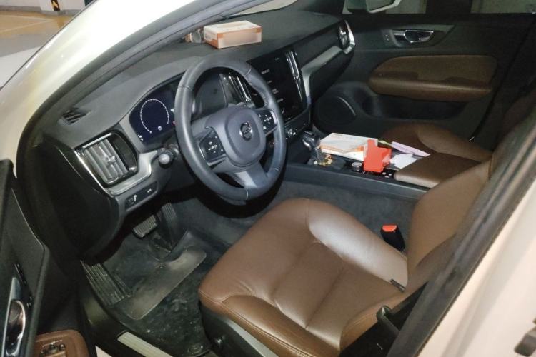 Used Volvo S60 2021 T4 Zhiyi Luxury Edition Left Front Seat