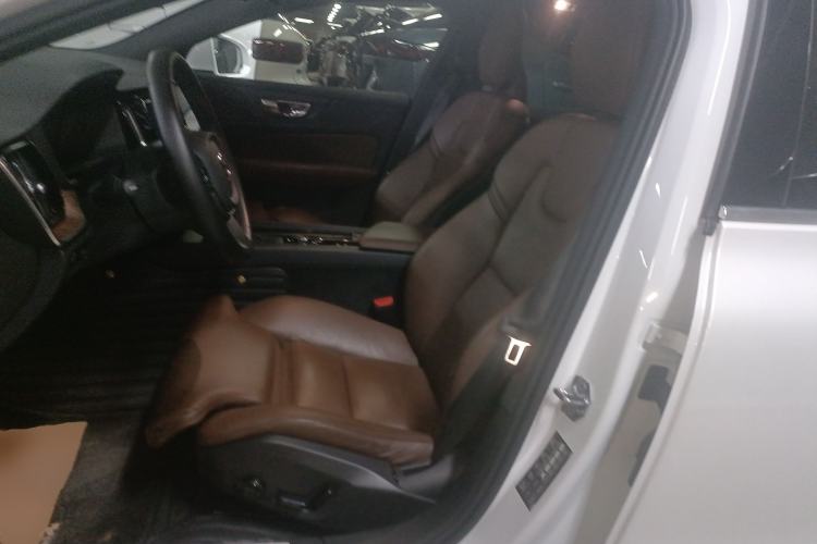 Used Volvo S60 2021 T4 Zhiyuan Luxury Edition Left Front Seat